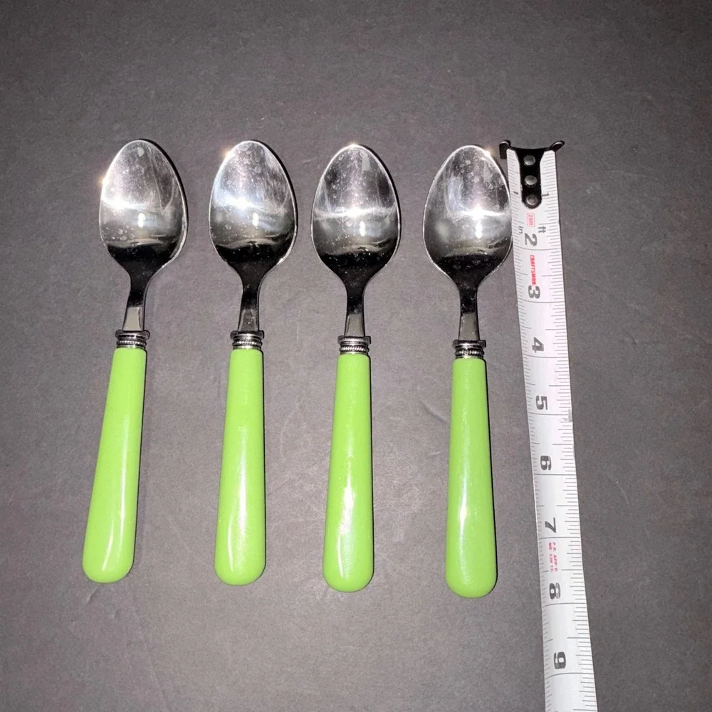 Set/4 Light Green Resin Handle Stainless Steel Spoons Beaded Bolster 7.75